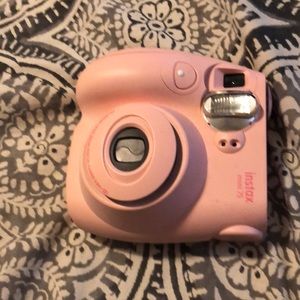 Fuji Insta Max 75 Camera